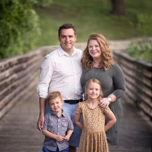 Meet your Posher, Laura